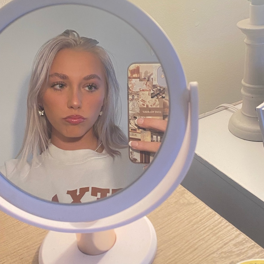 Meet your Posher, Miranda